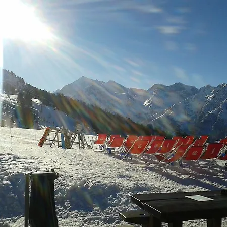 Schneevogul Lägenhet Grächen