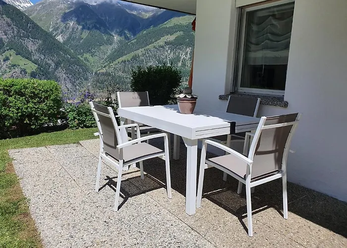 Schneevogul * Grächen